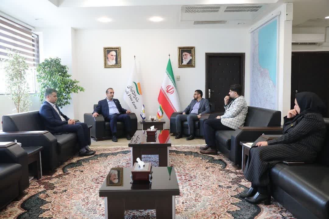 دیدار مدیرکل صدا و سیمای مرکز گیلان با مدیرعامل سازمان منطقه آزاد انزلی